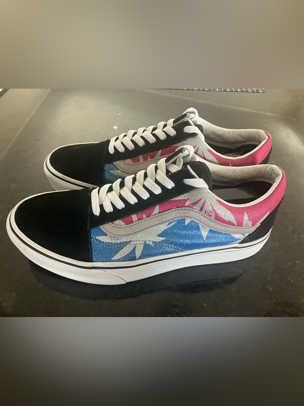 Vans Old Skool Glitter Sneakers